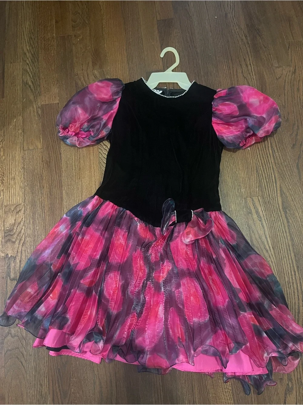 Black and Pink Girls' Puff Sleeve Party Dress